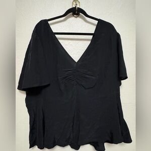 NWT Women's Flutter short Sleeve Top